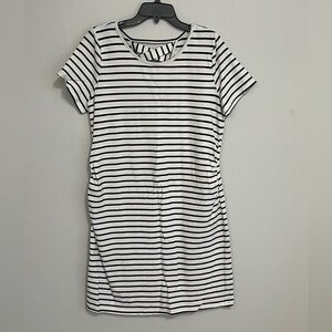 Skies Are Blue Maternity Dress